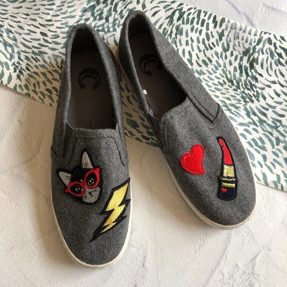 Charming Charlie Cool Patches slip-on sneakers 7 - Picture 1 of 8